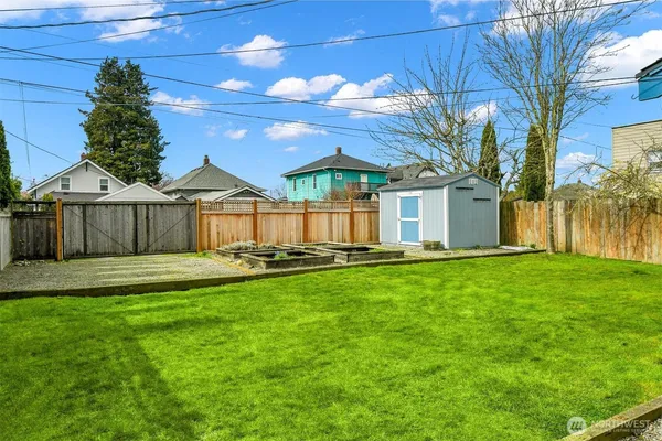 $684,950 | 2110 Virginia Avenue, Everett, WA 98201