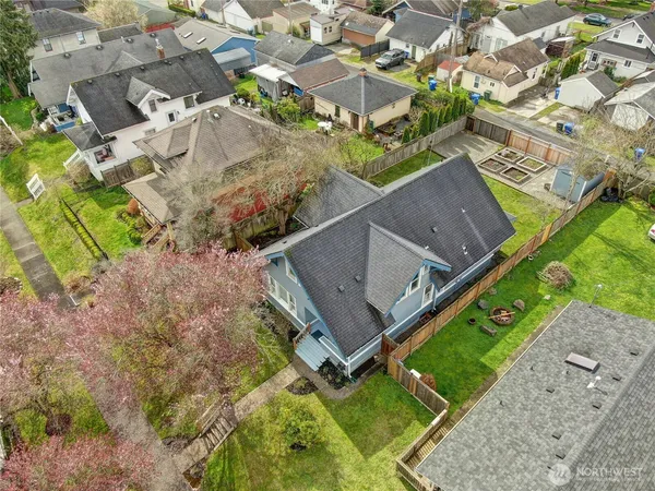 $684,950 | 2110 Virginia Avenue, Everett, WA 98201