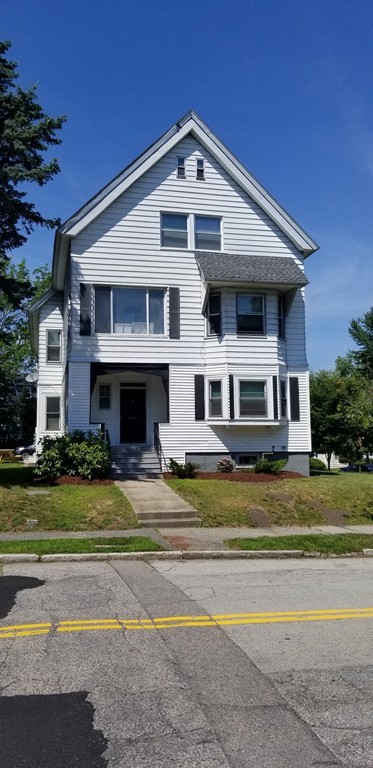 8 Hadwen Road Worcester, MA 01602 - Photo 1 of 26 Gallery Image 1