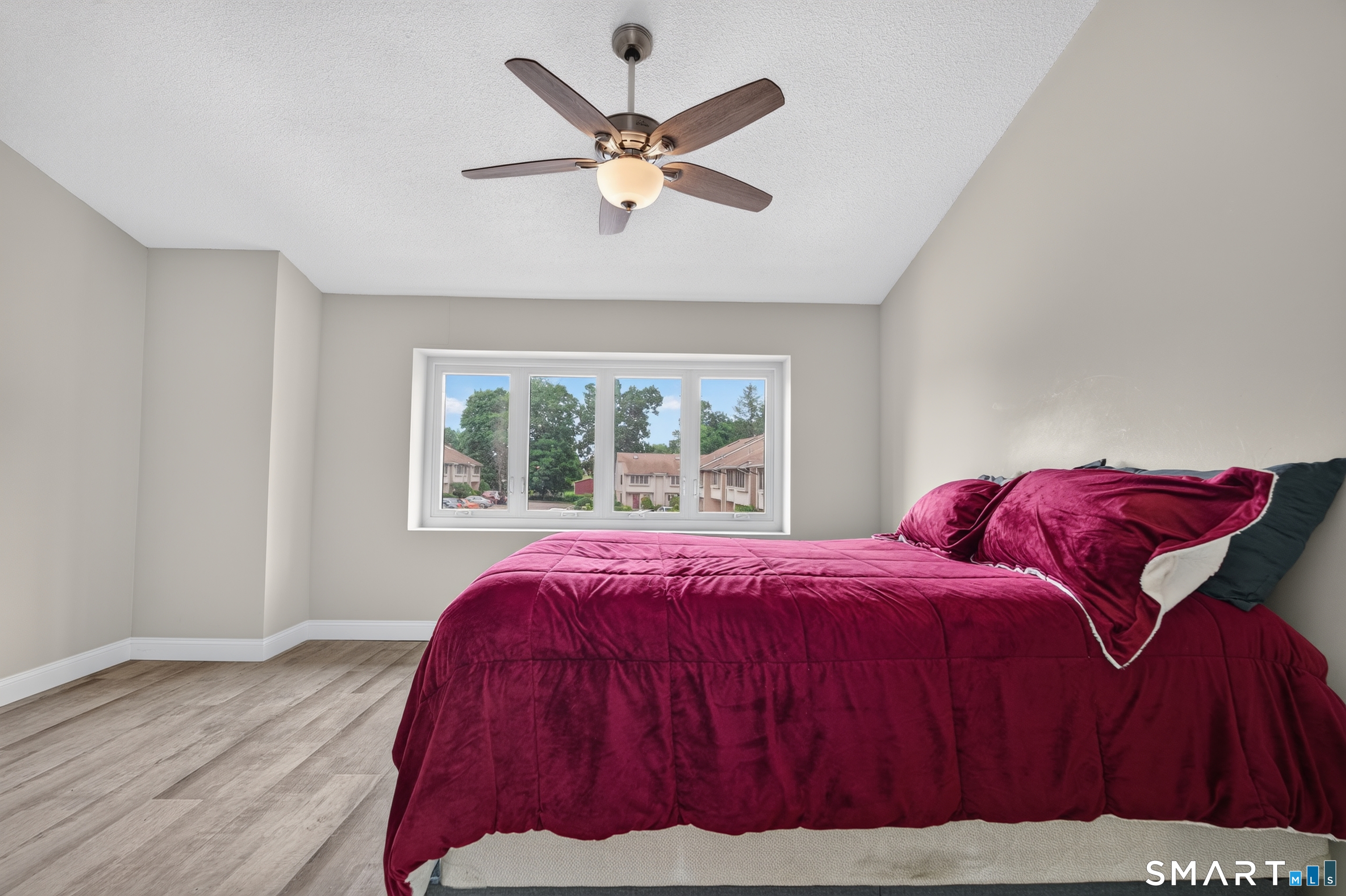 827 Oronoke Road, Unit 95 Waterbury, CT 06708 - Photo 12 of 15