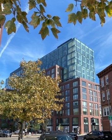 $989,000 | 380 Harrison Avenue, Unit 1107, Boston, MA 02118