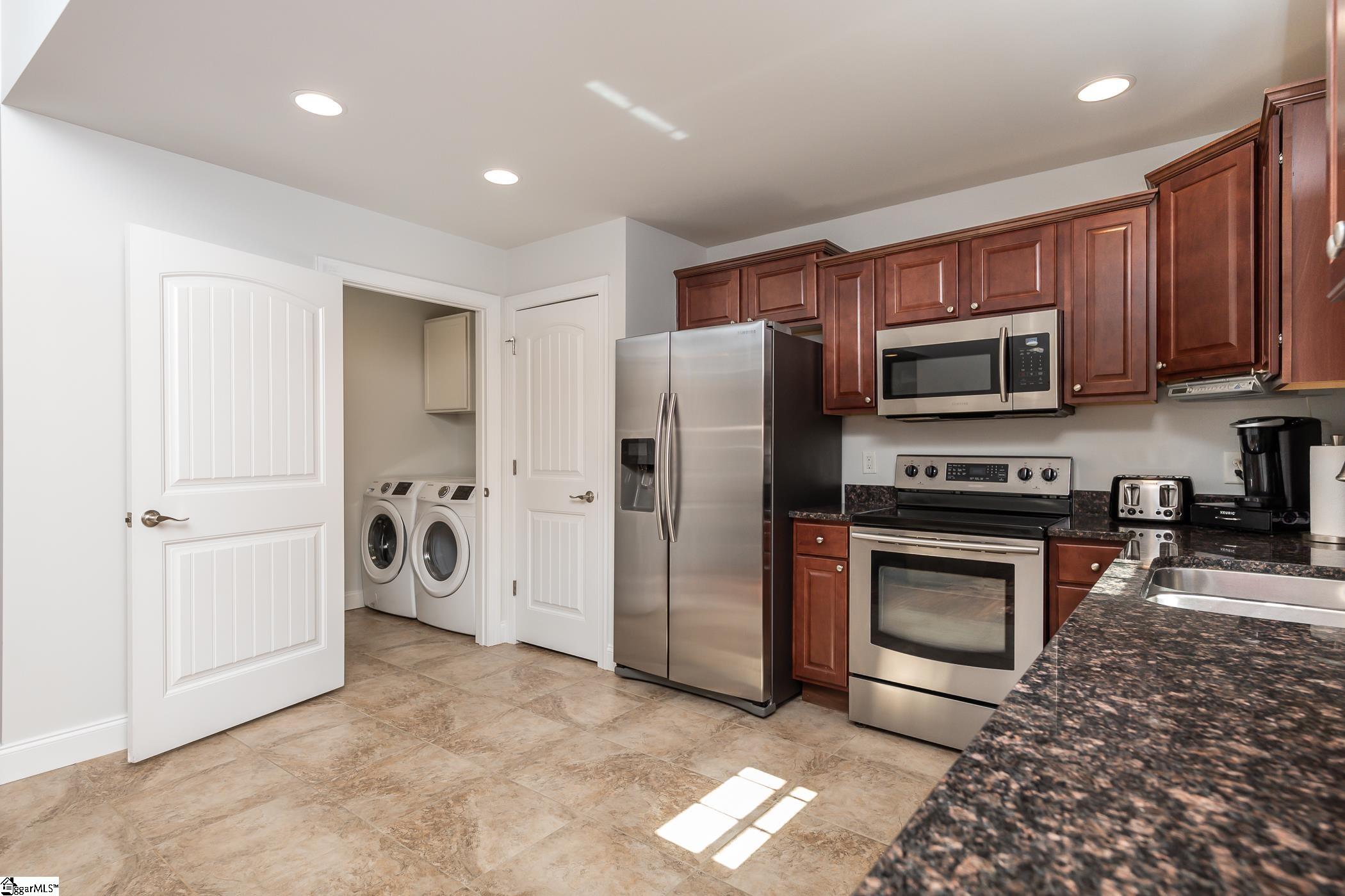 430 Shoresbrook Road Spartanburg, SC 29301 - Photo 8 of 26 Gallery Image 8