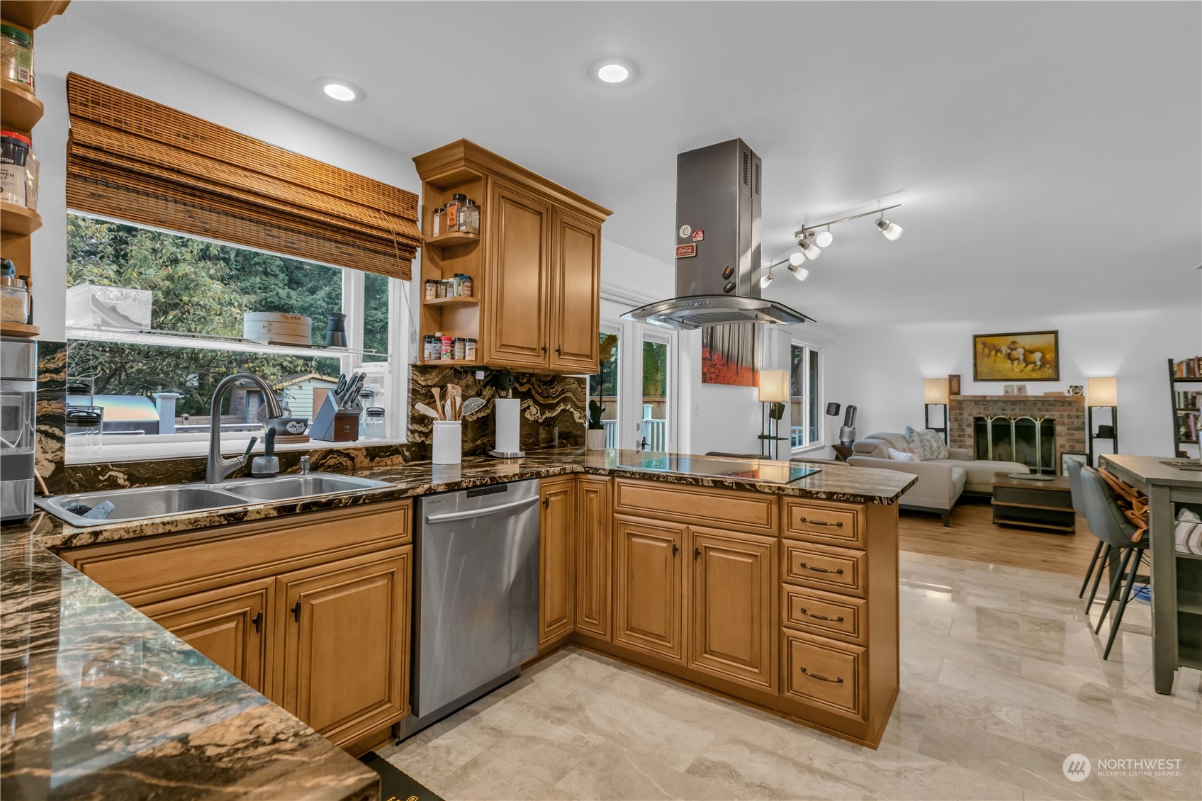 1130 Southwest 354th Street Federal Way, WA 98023 - Photo 11 of 25 a kitchen with lots of counter top space