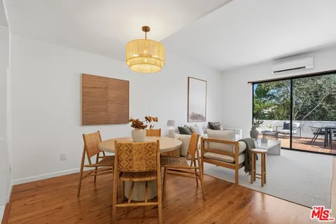 $935,000 | 3665 Empire Drive, Unit 1, Los Angeles, CA 90034