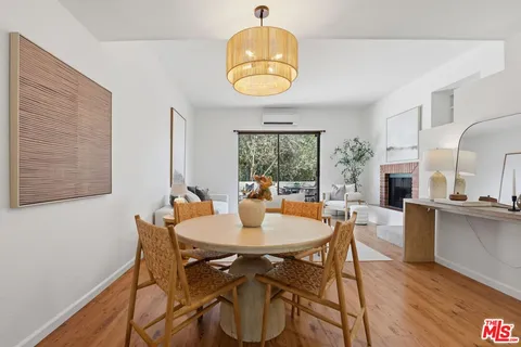 $935,000 | 3665 Empire Drive, Unit 1, Los Angeles, CA 90034