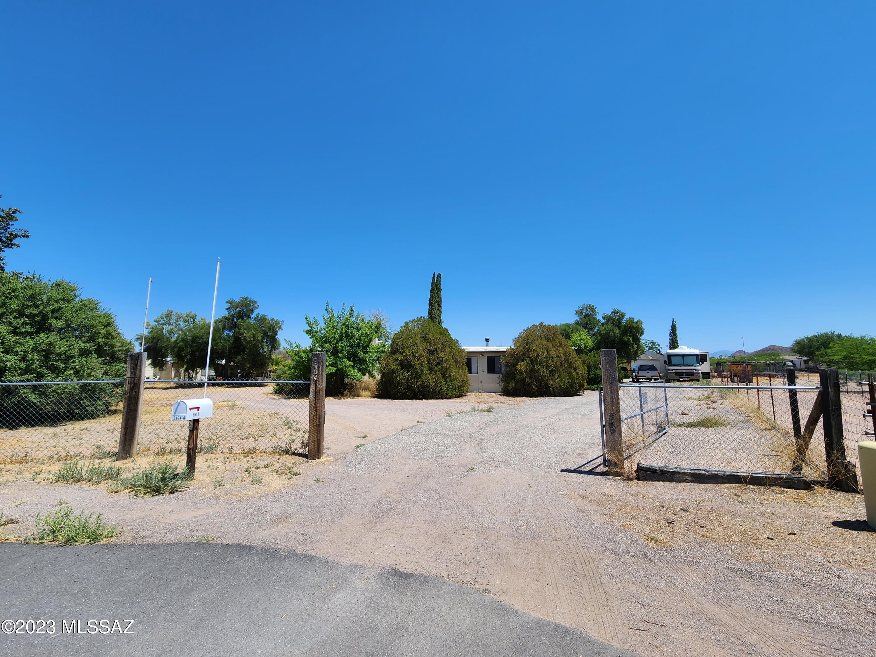 5164 West Jeffrey Road Tucson, AZ 85757 - Photo 2 of 23 Gallery Image 2
