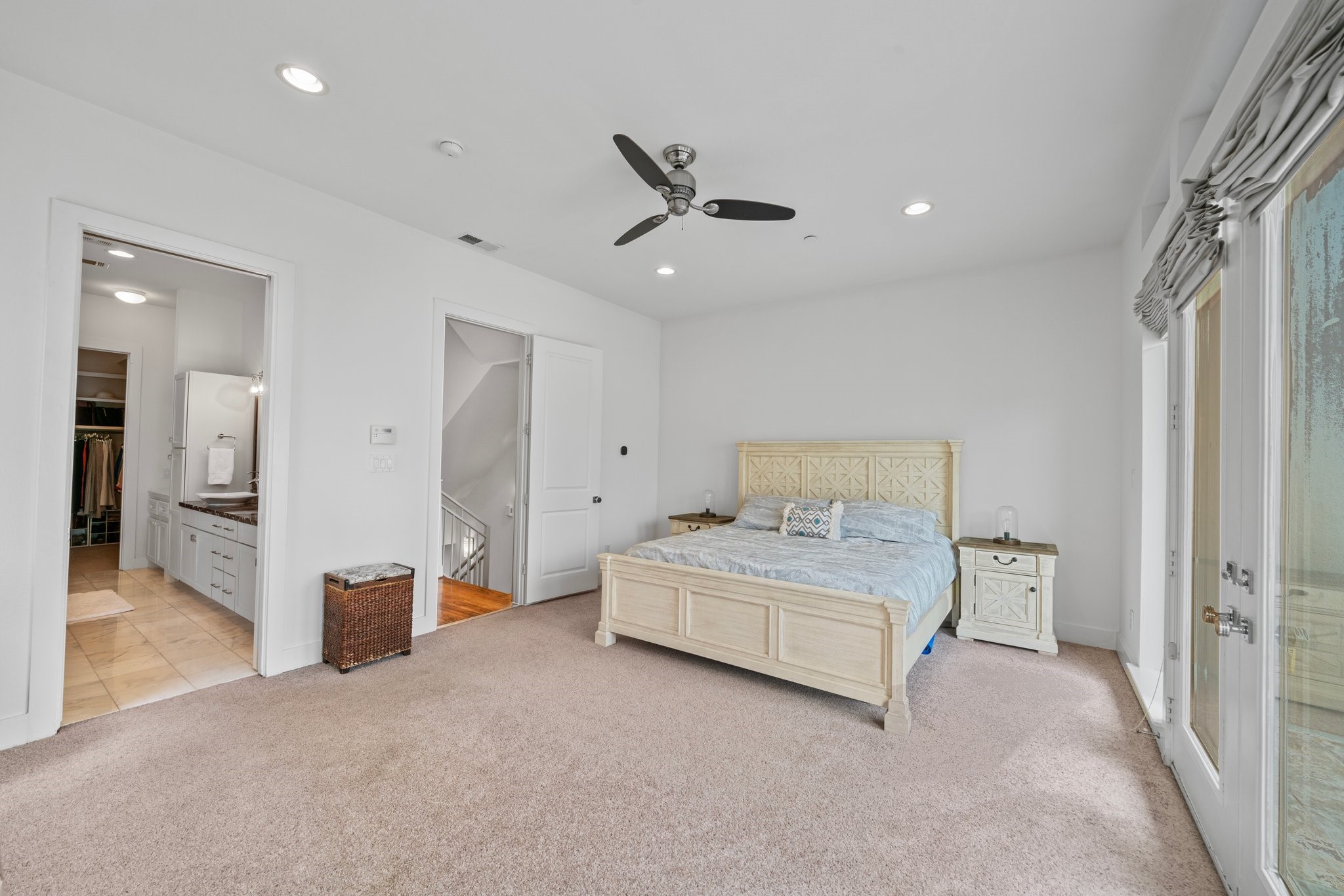 1804 Prospect Street Houston, TX 77004 - Photo 28 of 49 Welcome to your owner's retreat.