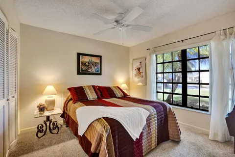 $549,000 | 6010 Petaluma Drive, Boca Raton, FL 33433