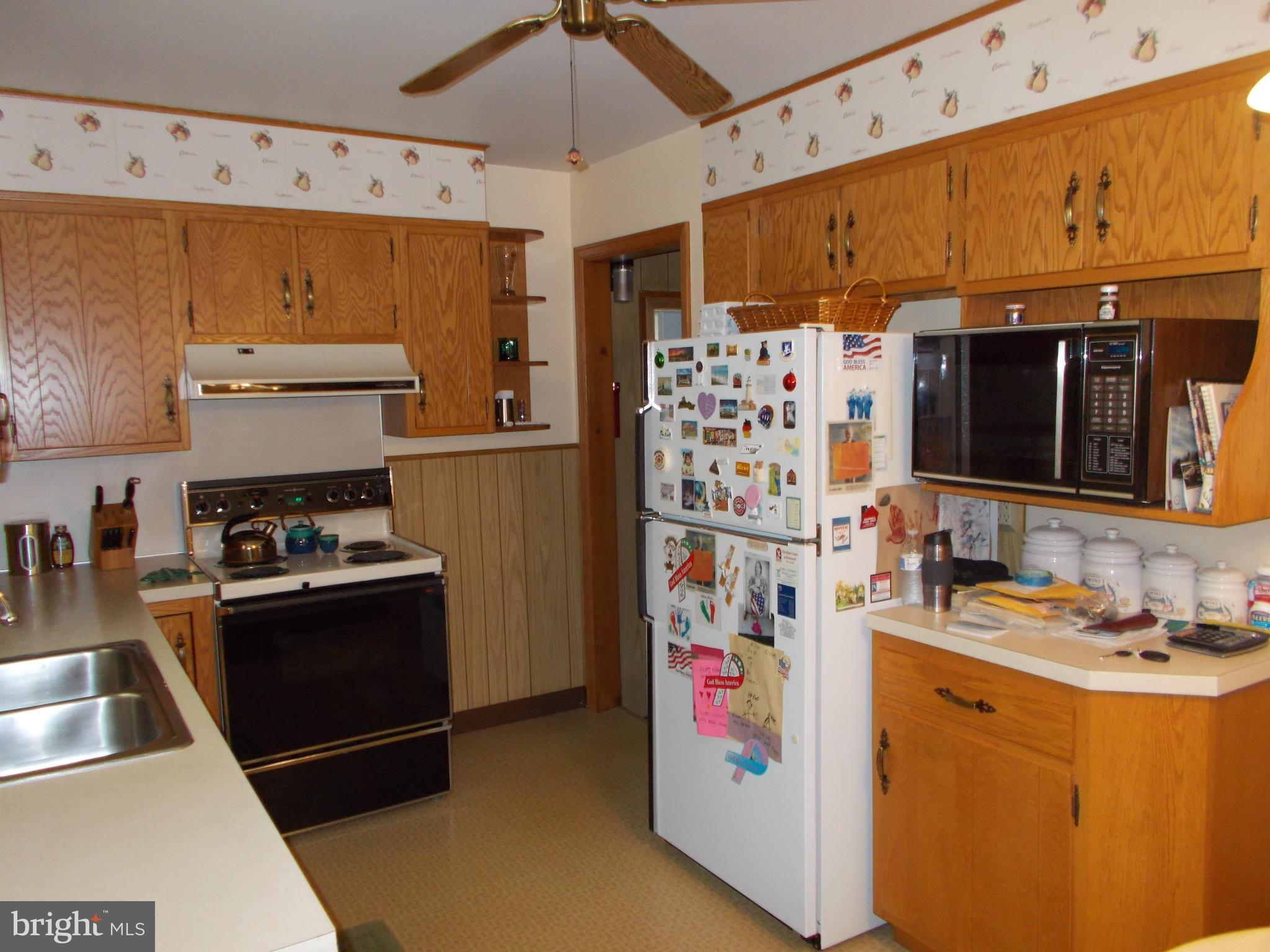89 Nottingham Road Hagerstown, MD 21740 - Photo 5 of 28 Kitchen