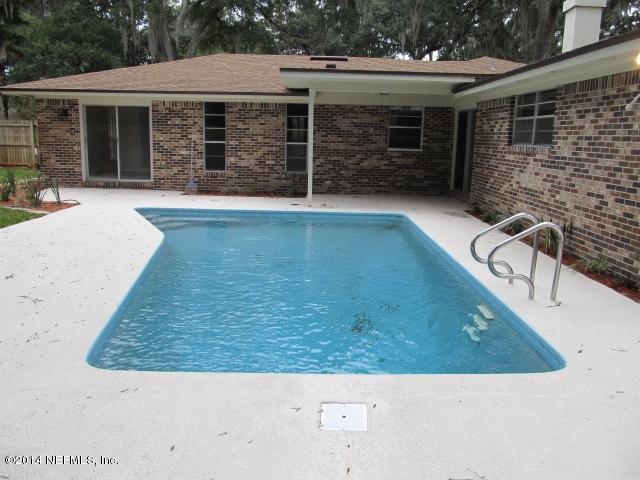1403 Pinewood Road Jacksonville Beach, FL 32250 - Photo 11 of 34 029