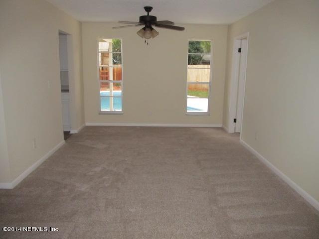 1403 Pinewood Road Jacksonville Beach, FL 32250 - Photo 21 of 34 039