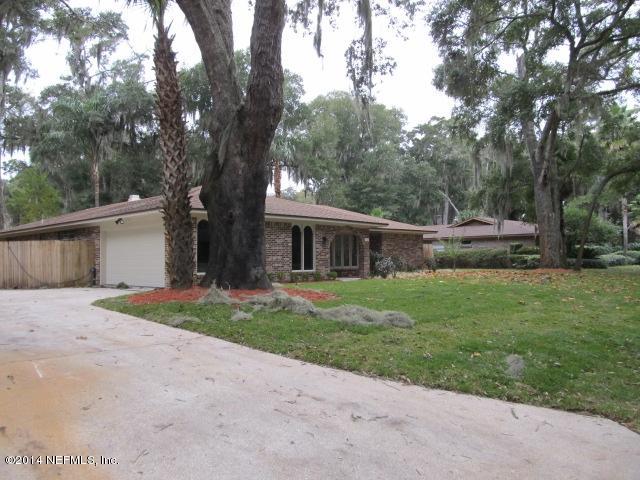 1403 Pinewood Road Jacksonville Beach, FL 32250 - Photo 8 of 34 026