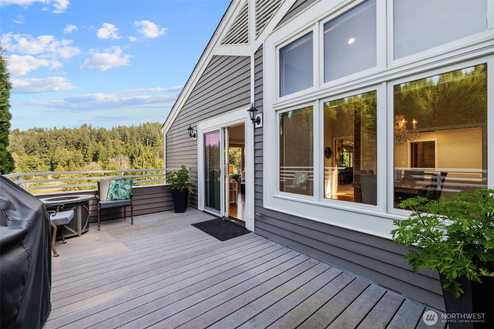 16231 Valhalla Drive Bothell, WA 98011 - Photo 10 of 40 Gallery Image 10