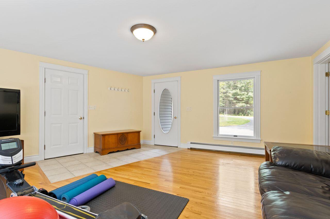 9 Wildridge Road Standish, ME 04084 - Photo 3 of 22 20250804CH-72003
