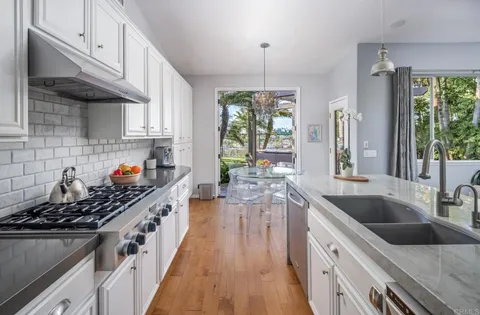 $2,299,000 | 3428 Camino Corte, Carlsbad, CA 92009