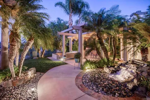 $2,299,000 | 3428 Camino Corte, Carlsbad, CA 92009