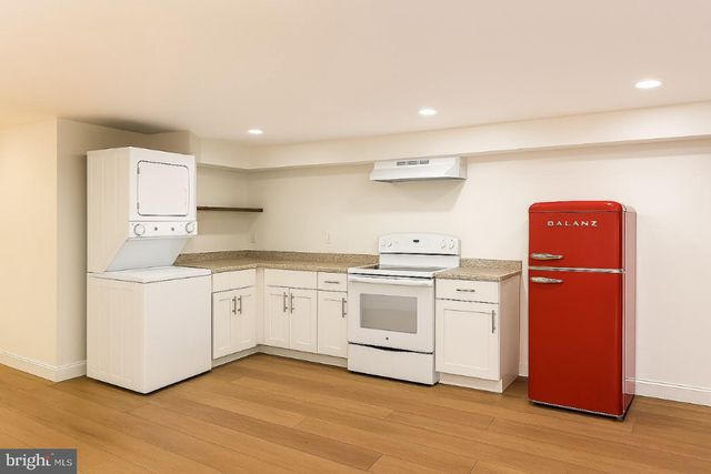 $1,070,000 | 16 Q Street Northeast, Washington, DC 20002