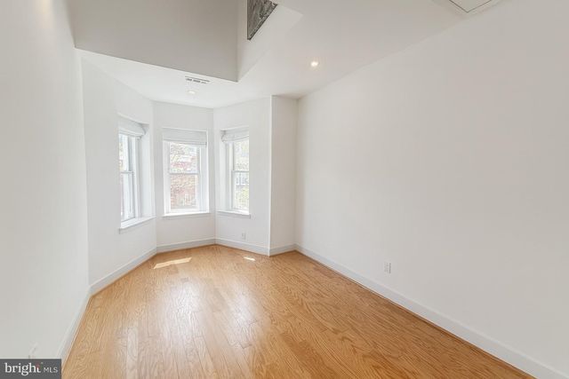 $1,070,000 | 16 Q Street Northeast, Washington, DC 20002