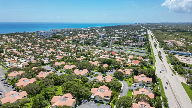 $540,000 | 153 Seabreeze Circle, Jupiter, FL 33477