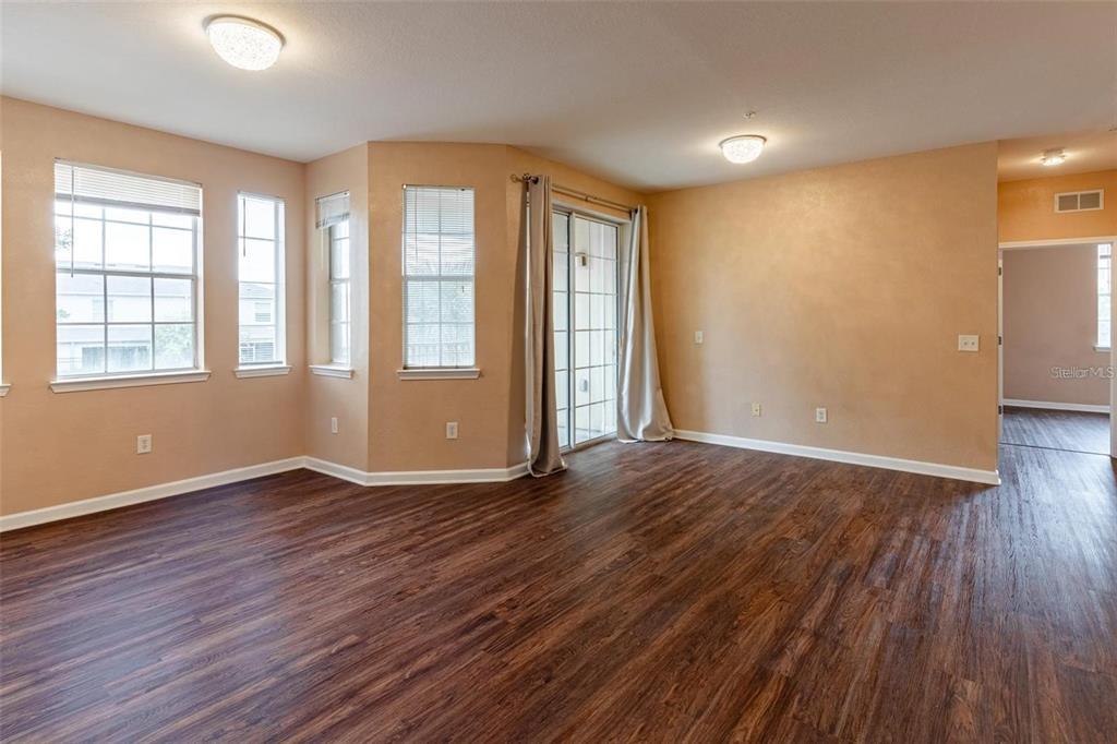 709 Terrace Ridge Circle, Unit 709 Davenport, FL 33896 - Photo 3 of 27