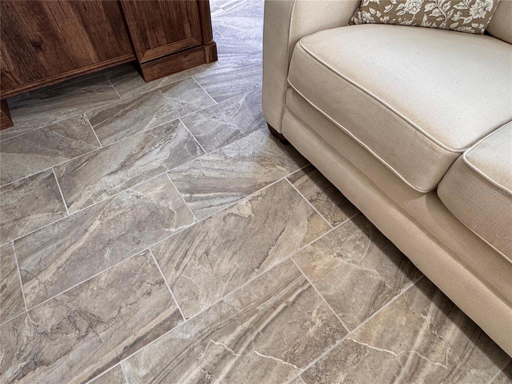 1092 Incorvaia Way The Villages, FL 32163 - Photo 16 of 45