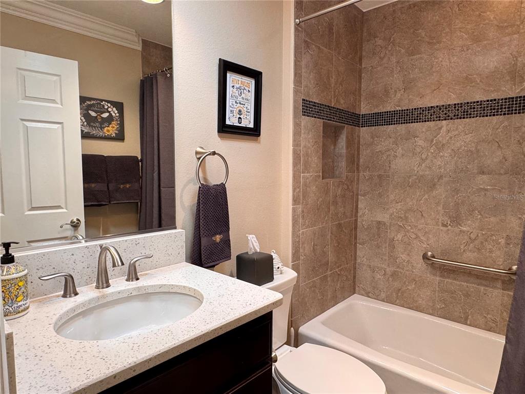 1092 Incorvaia Way The Villages, FL 32163 - Photo 39 of 45