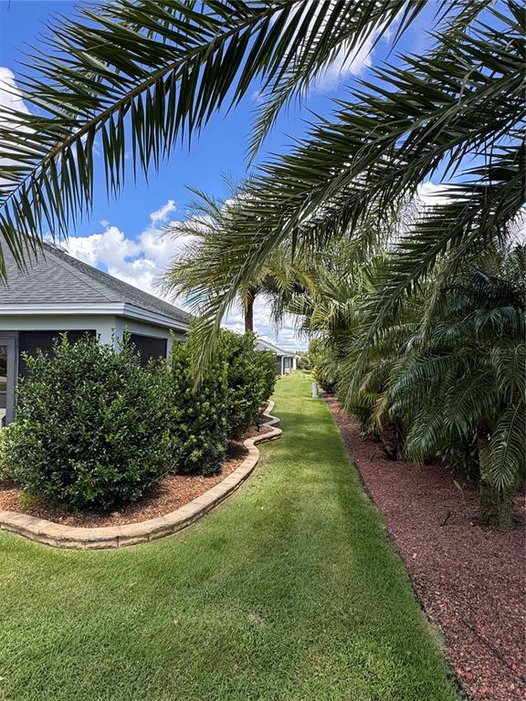 1092 Incorvaia Way The Villages, FL 32163 - Photo 41 of 45