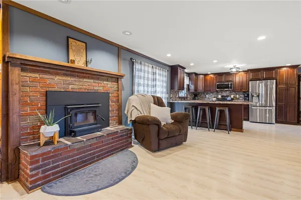 $274,900 | 8549 N Road, Le Roy, NY 14482