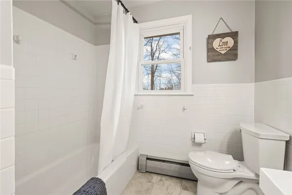 $274,900 | 8549 N Road, Le Roy, NY 14482