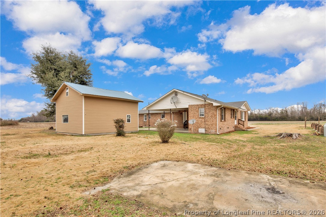 8161 Highway 130 Maxton, NC 28364 - Photo 31 of 35