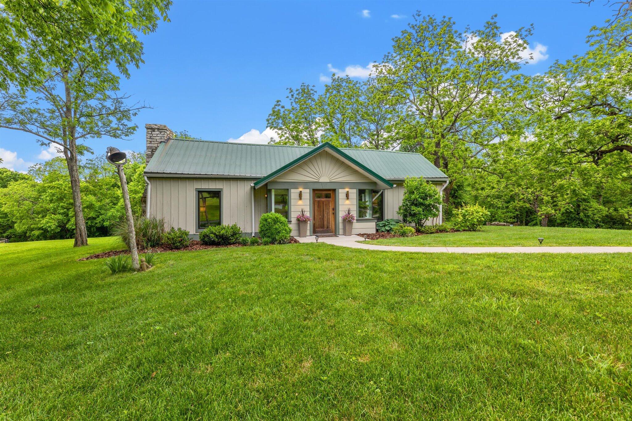 3605 Watts Ferry Road Frankfort, KY 40601 - Photo 99 of 181 081-0J2A8612