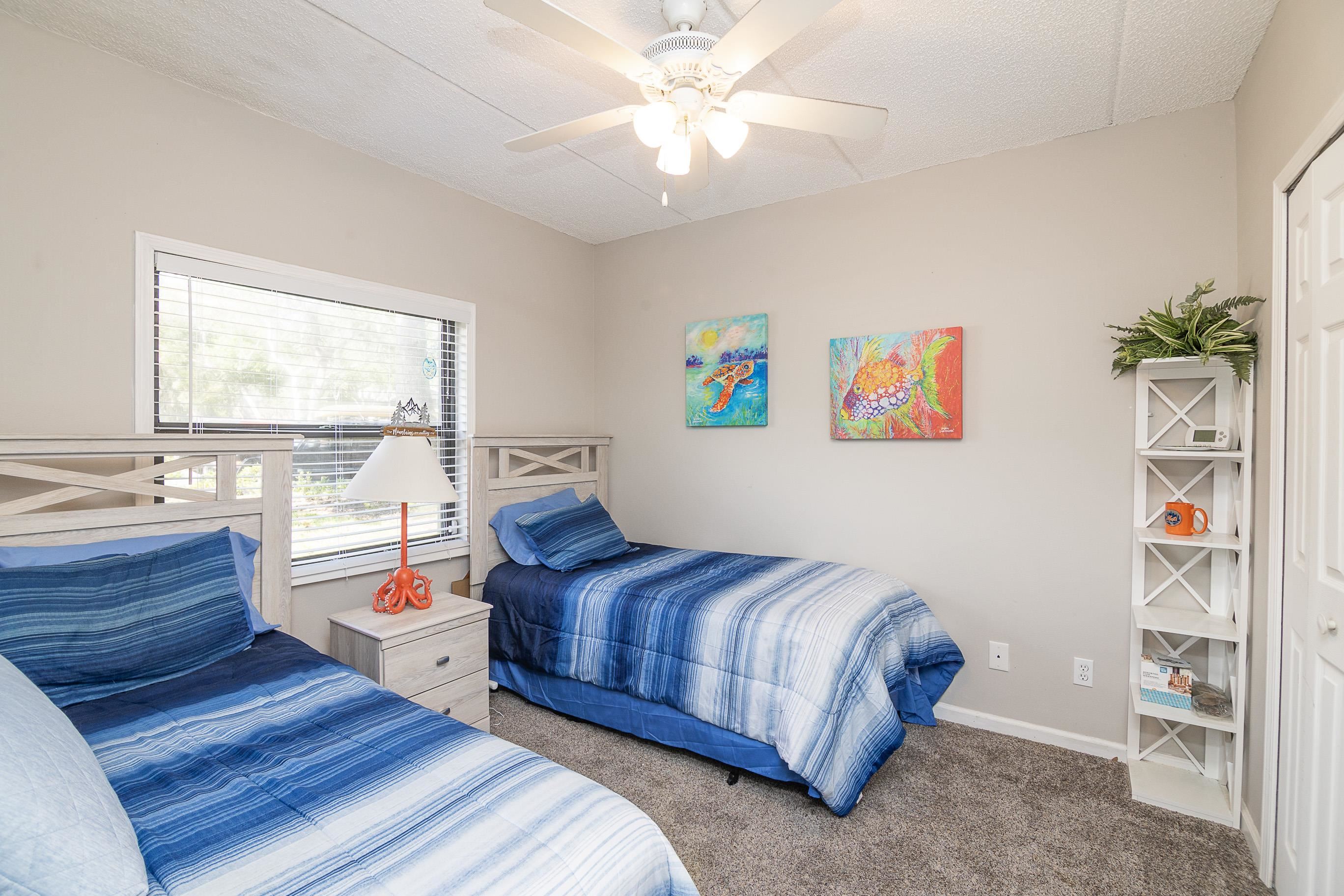 1 Talavera Court St. Augustine, FL 32086 - Photo 19 of 28 a bedroom with a bed and a window