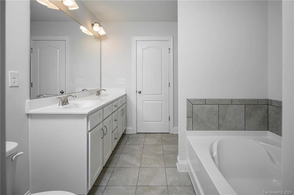 1123 Pecan Ridge Road Fort Mill, SC 29715 - Photo 13 of 22 Gallery Image 13