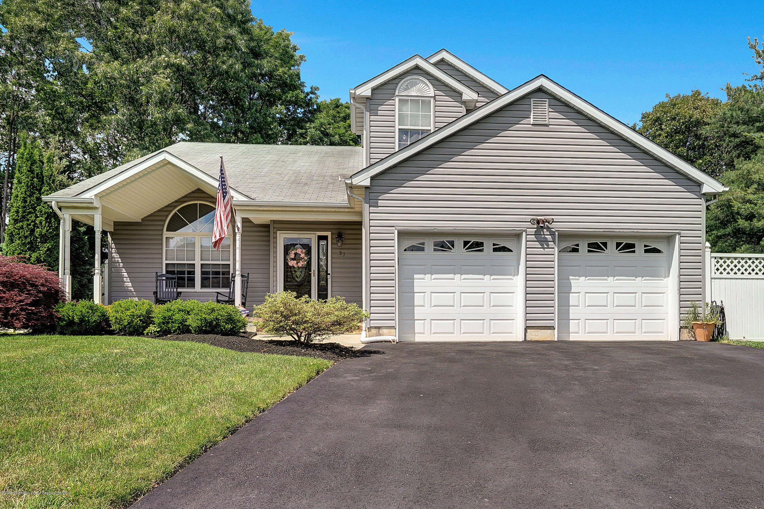 37 Davids Lane Howell, NJ 07731 - Photo 3 of 55 dsc03448b