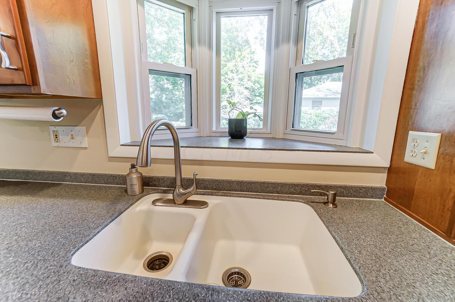 2811 Halstead Road Columbus, OH 43221 - Photo 21 of 64 50042820-023_web