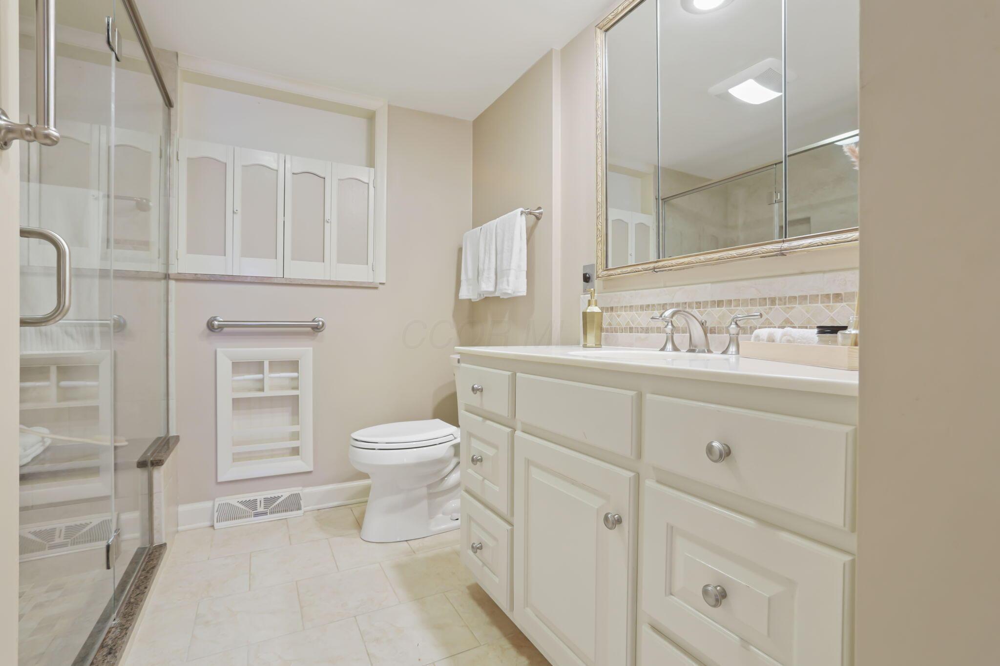 3277 Cross Keys Road Columbus, OH 43232 - Photo 27 of 61 29-web-or-mls-IMG_8001