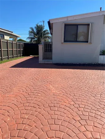 $1,350 | 3181 Southwest 84th Court, Unit 3181, Miami, FL 33155