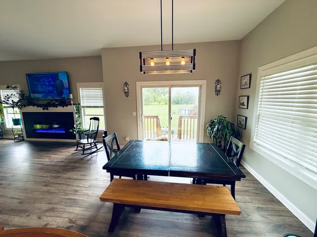 $435,900 | 10359 East Shagbark Lane, Rochelle, IL 61068