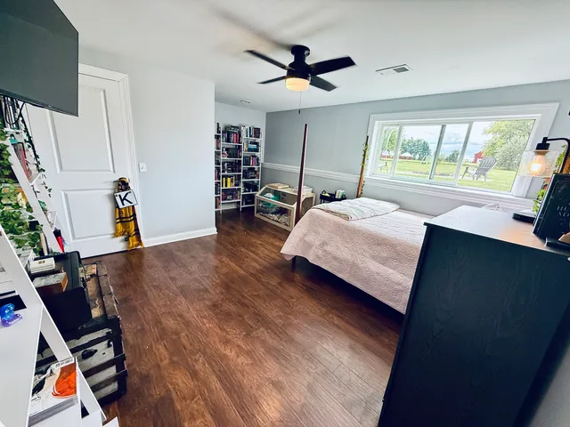 $435,900 | 10359 East Shagbark Lane, Rochelle, IL 61068