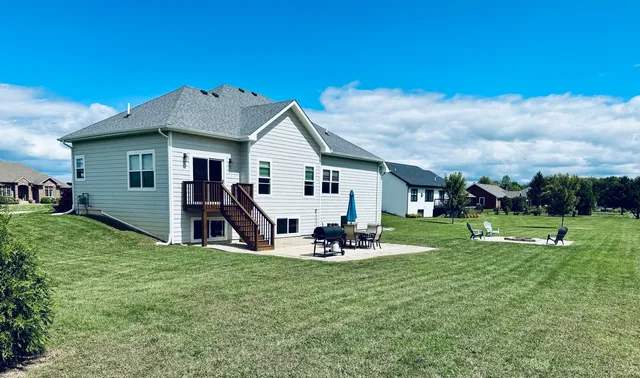 $435,900 | 10359 East Shagbark Lane, Rochelle, IL 61068