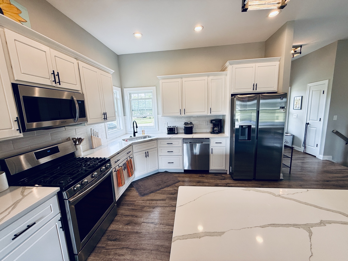 10359 East Shagbark Lane Rochelle, IL 61068 - Photo 9 of 40