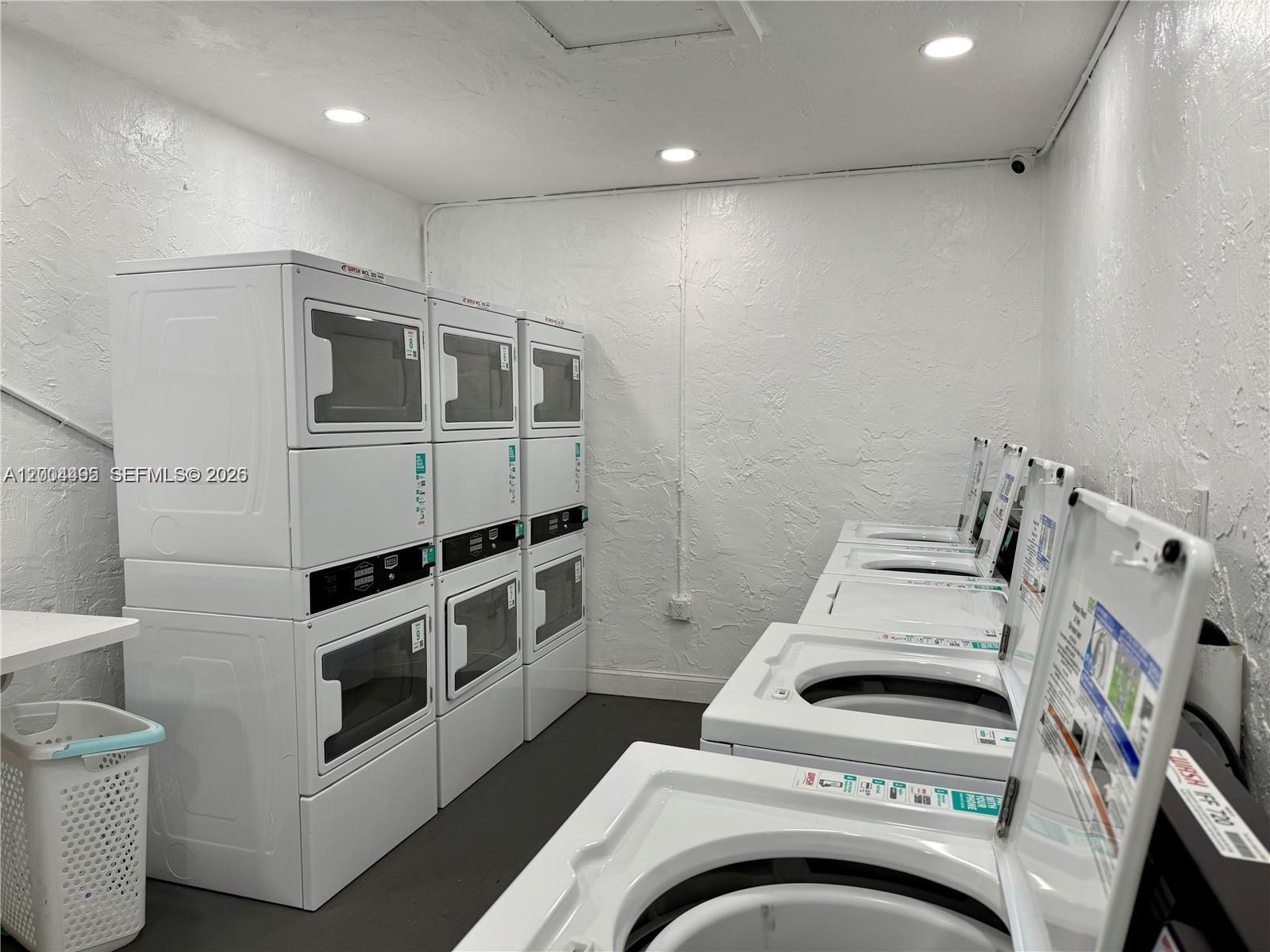 7401 Southwest 82nd Street, Unit 207S Miami, FL 33143 - Photo 15 of 15 a utility room with dryer and washer