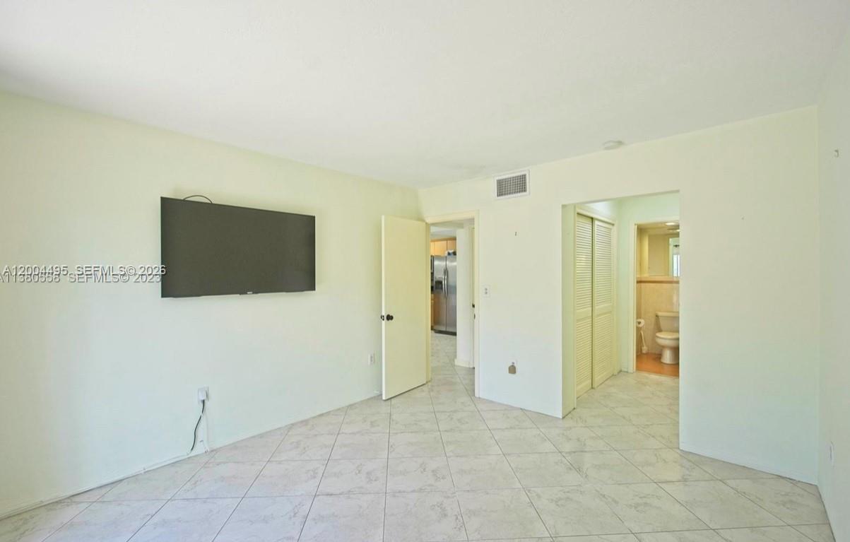 7401 Southwest 82nd Street, Unit 207S Miami, FL 33143 - Photo 6 of 15 a view of an empty room