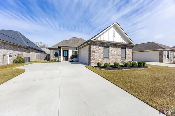 $379,900 | 36388 Belle Reserve Avenue, Geismar, LA 70734
