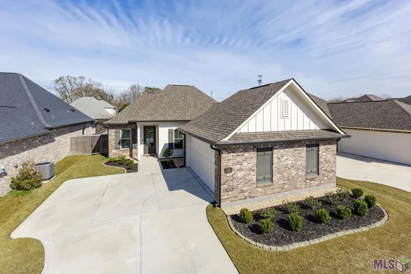 $379,900 | 36388 Belle Reserve Avenue, Geismar, LA 70734