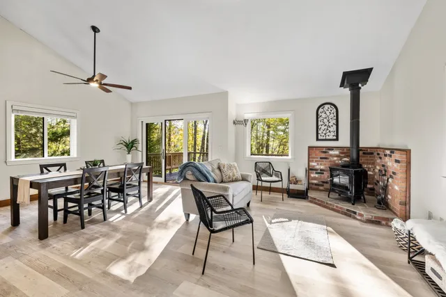 $390,000 | 525 Morgan Road, Hartford, VT 05059