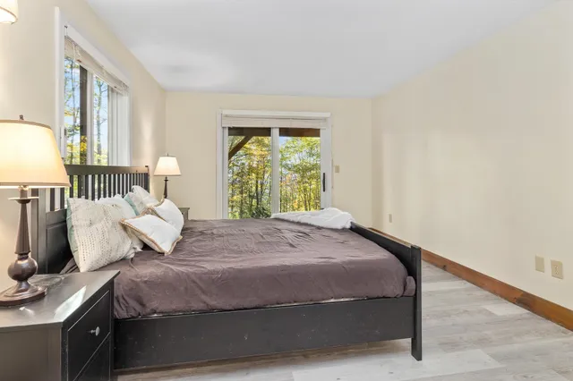 $390,000 | 525 Morgan Road, Hartford, VT 05059