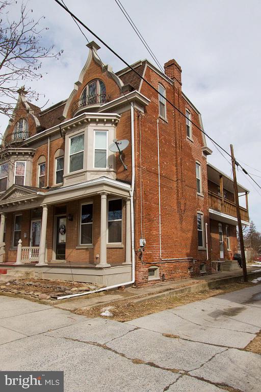 29 North 9th Street Columbia, PA 17512 - Photo 3 of 37