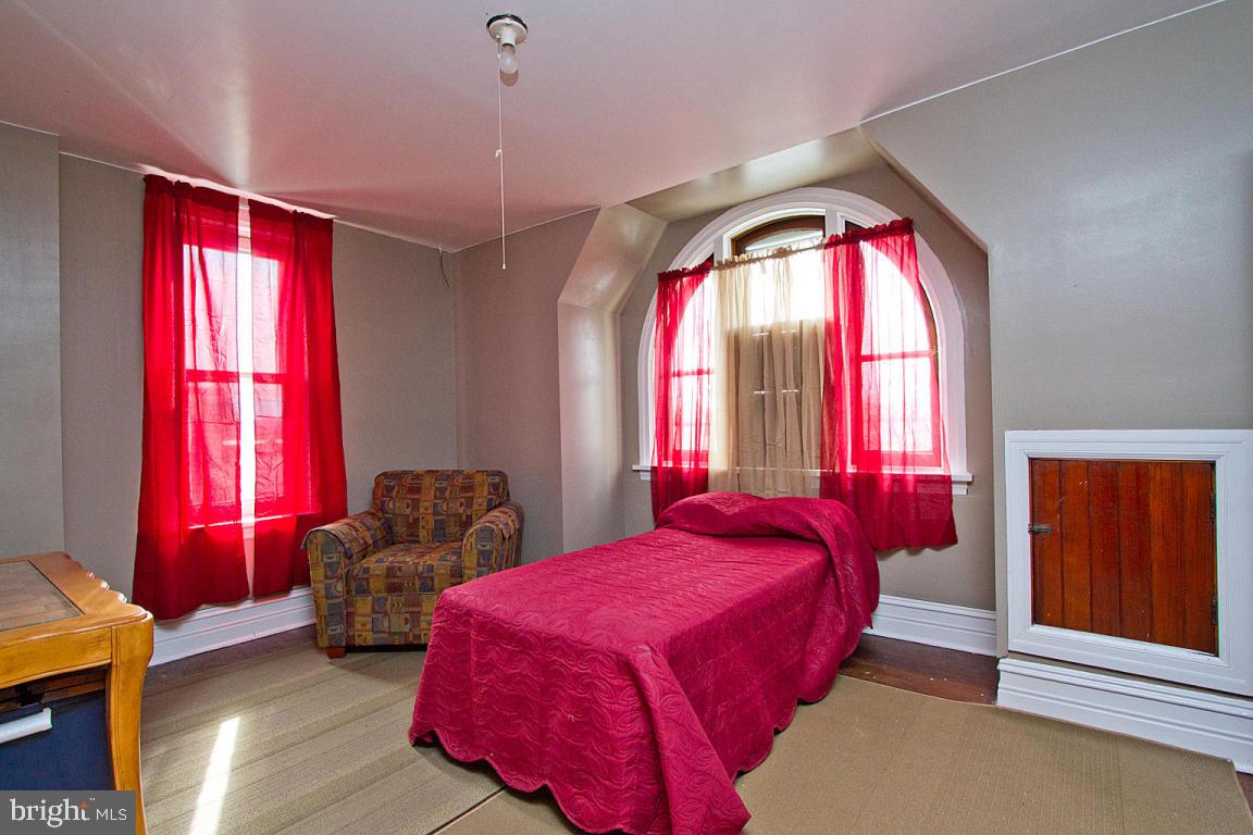 29 North 9th Street Columbia, PA 17512 - Photo 32 of 37