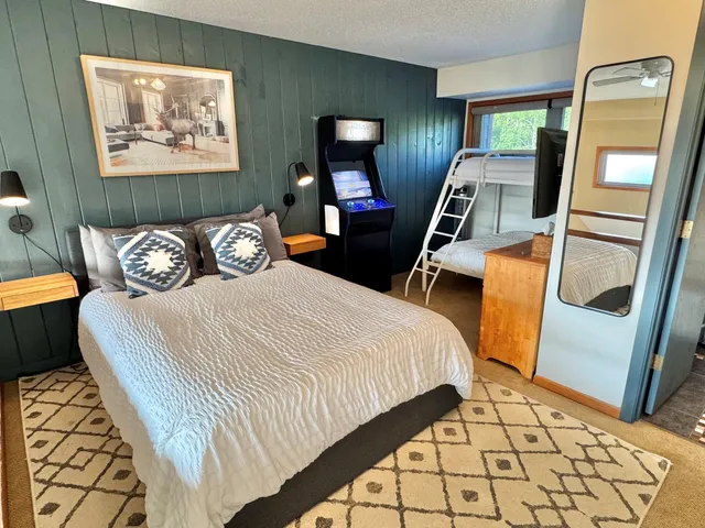 $299,900 | 135 Bridge Run Lane, Unit B, Lutsen, MN 55612